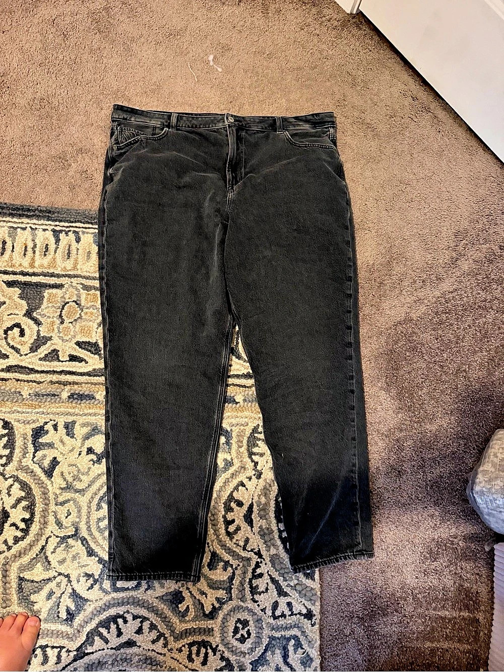 American Eagle Mom Jeans Black size 20